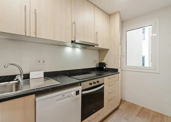 Flateli Espronceda 32