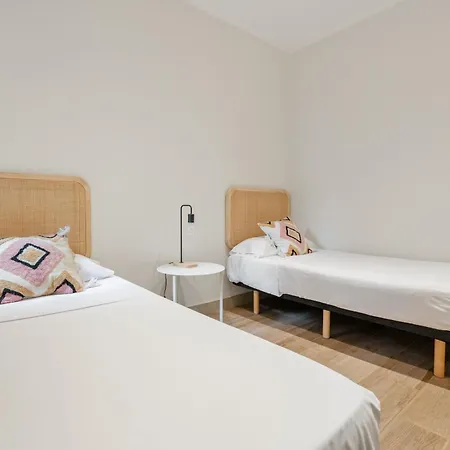 Flateli Espronceda 32 Apartament *