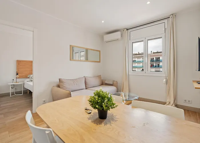 Flateli Espronceda 32 Apartment *